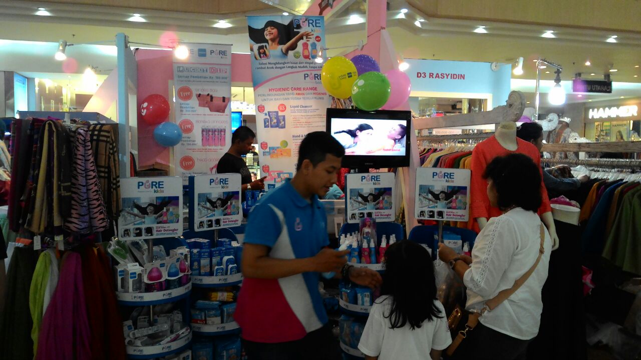 Event Purebaby di acara Mom & Kids 2015 — foto 6